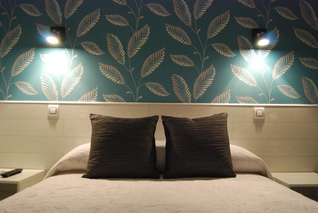 Hostal Petite Maman Madrid Rom bilde